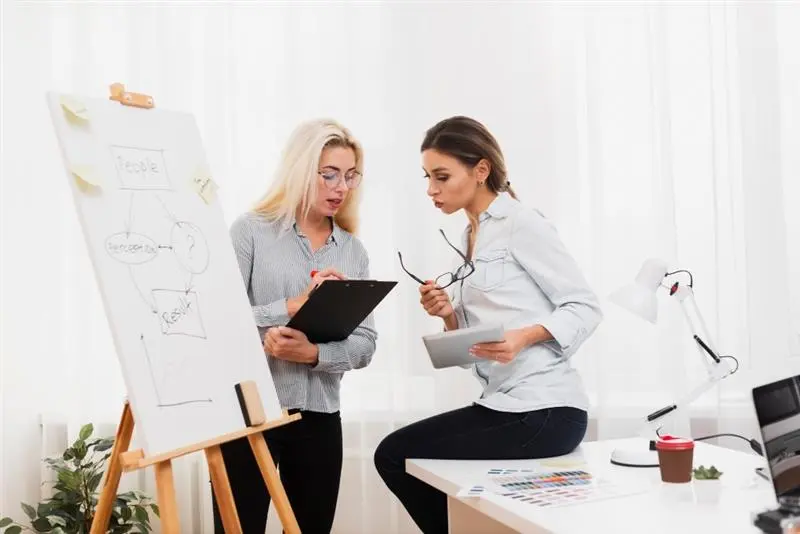 Mentoring i coaching jako narzędzia rozwoju talentów